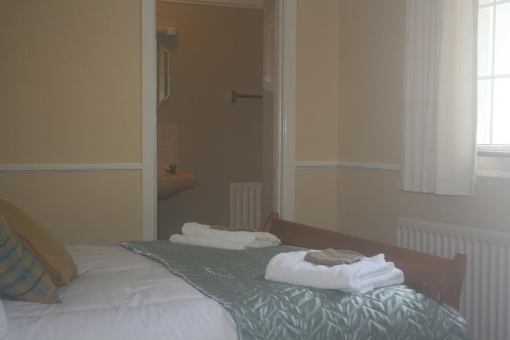 Laragh Mountain View Lodge Saggart Room photo